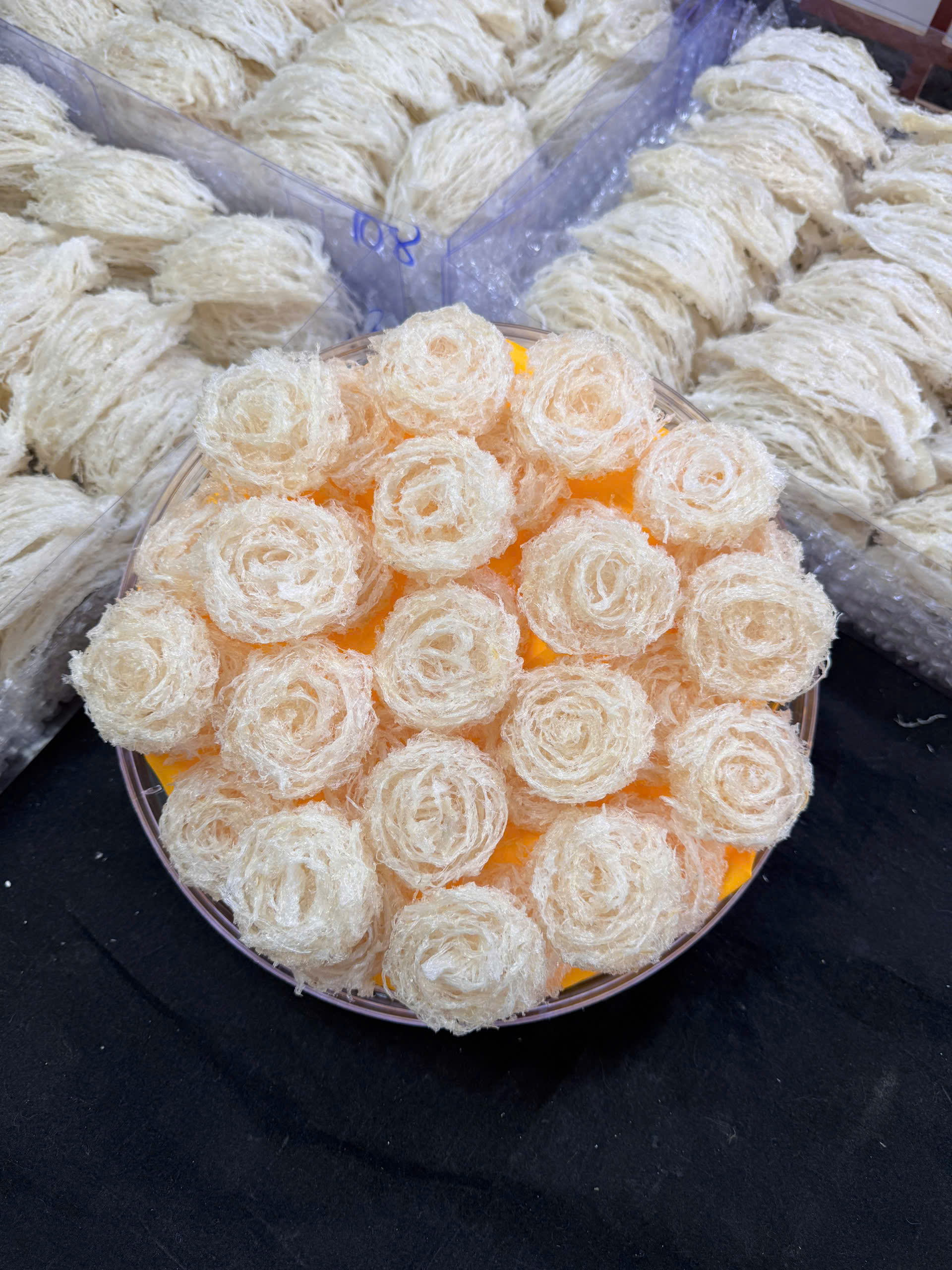 Yến tinh chế hoa hồng